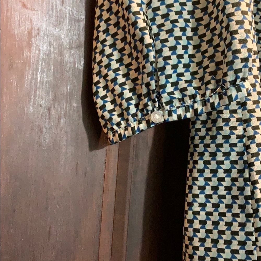 Multi colored blouse - Picture 3 of 3
